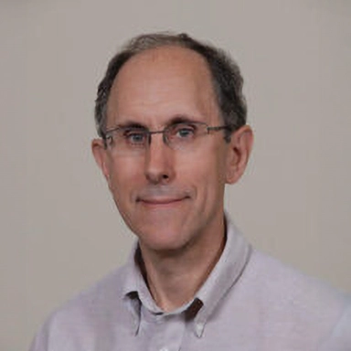 elliot-androphy-384x384.webp